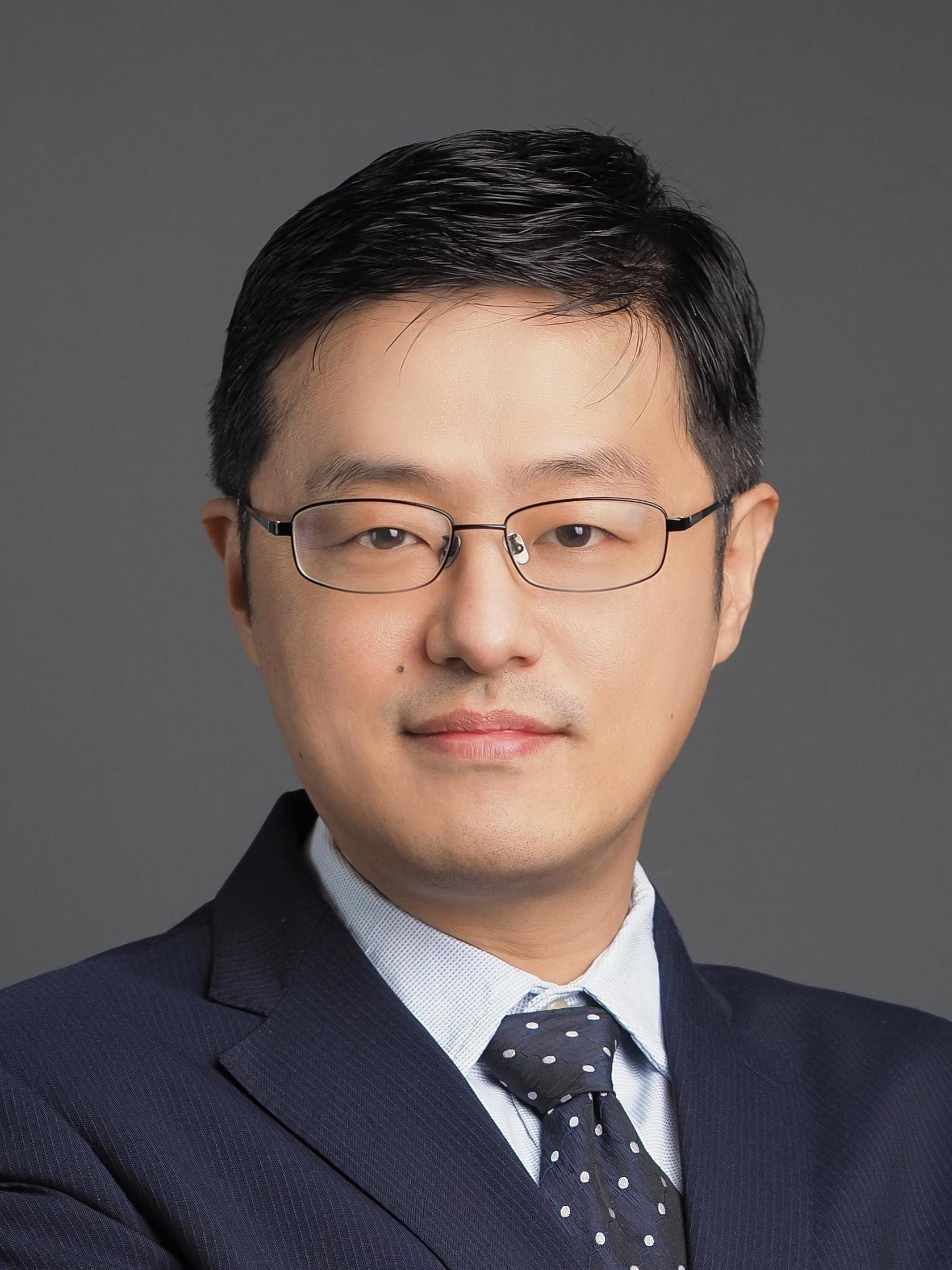 Professor Jiong Yang
