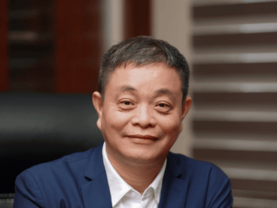Professor Xingao Gong